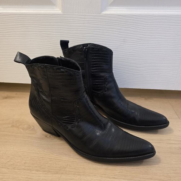 Gianni Bini Shoes - Gianni Bini Black Leather Going Out Festival Ankle Cowgirl Boots Size 8M